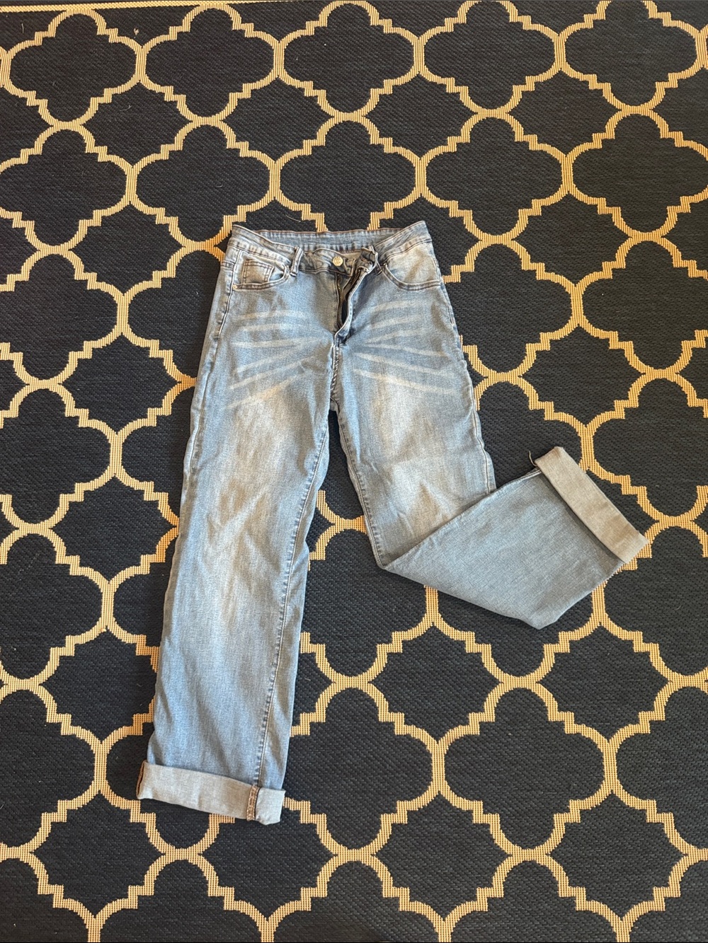 Amazon Light Blue Ankle Cropped Women's Jeans